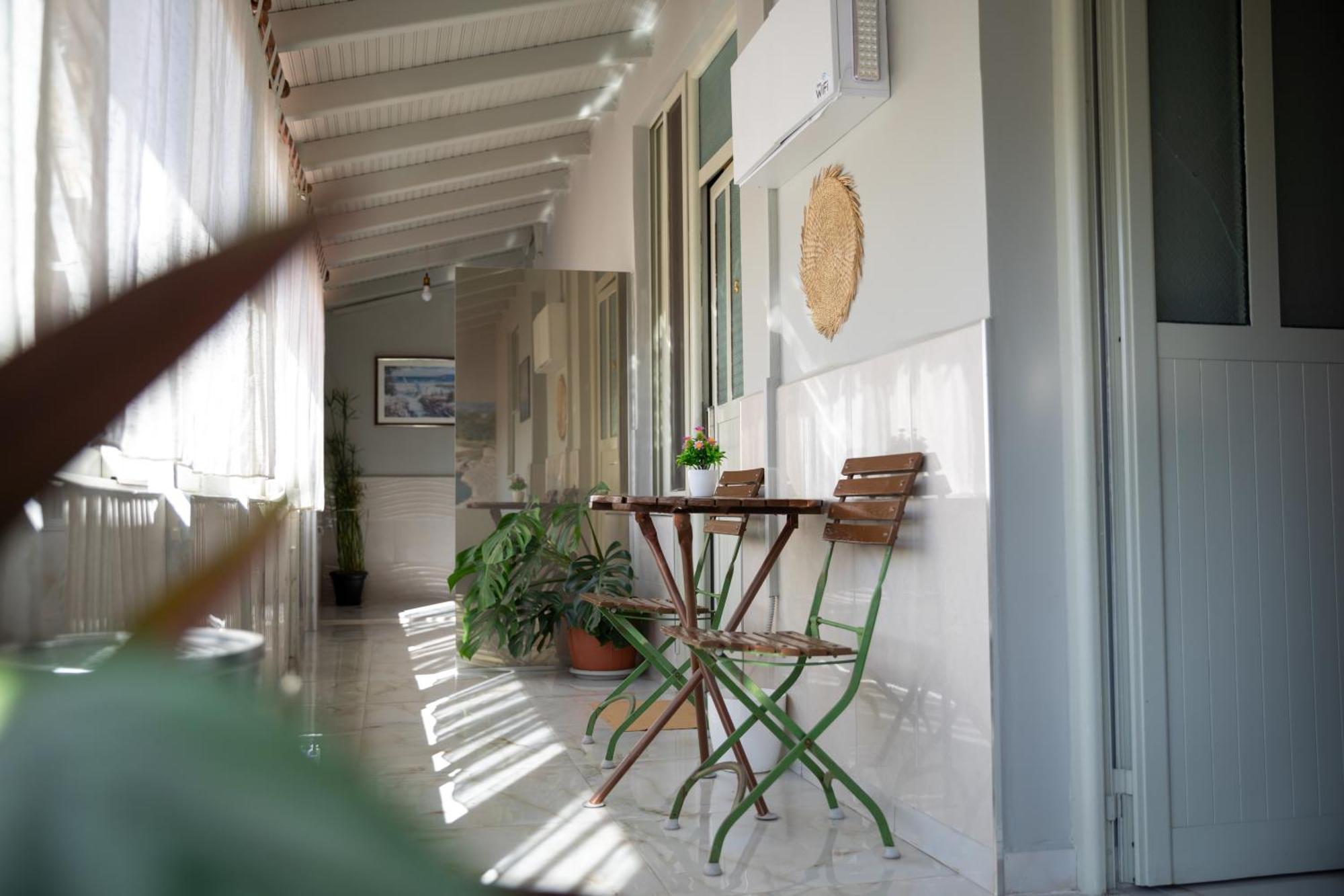 Jonian Boutique Hotel Saranda Kültér fotó