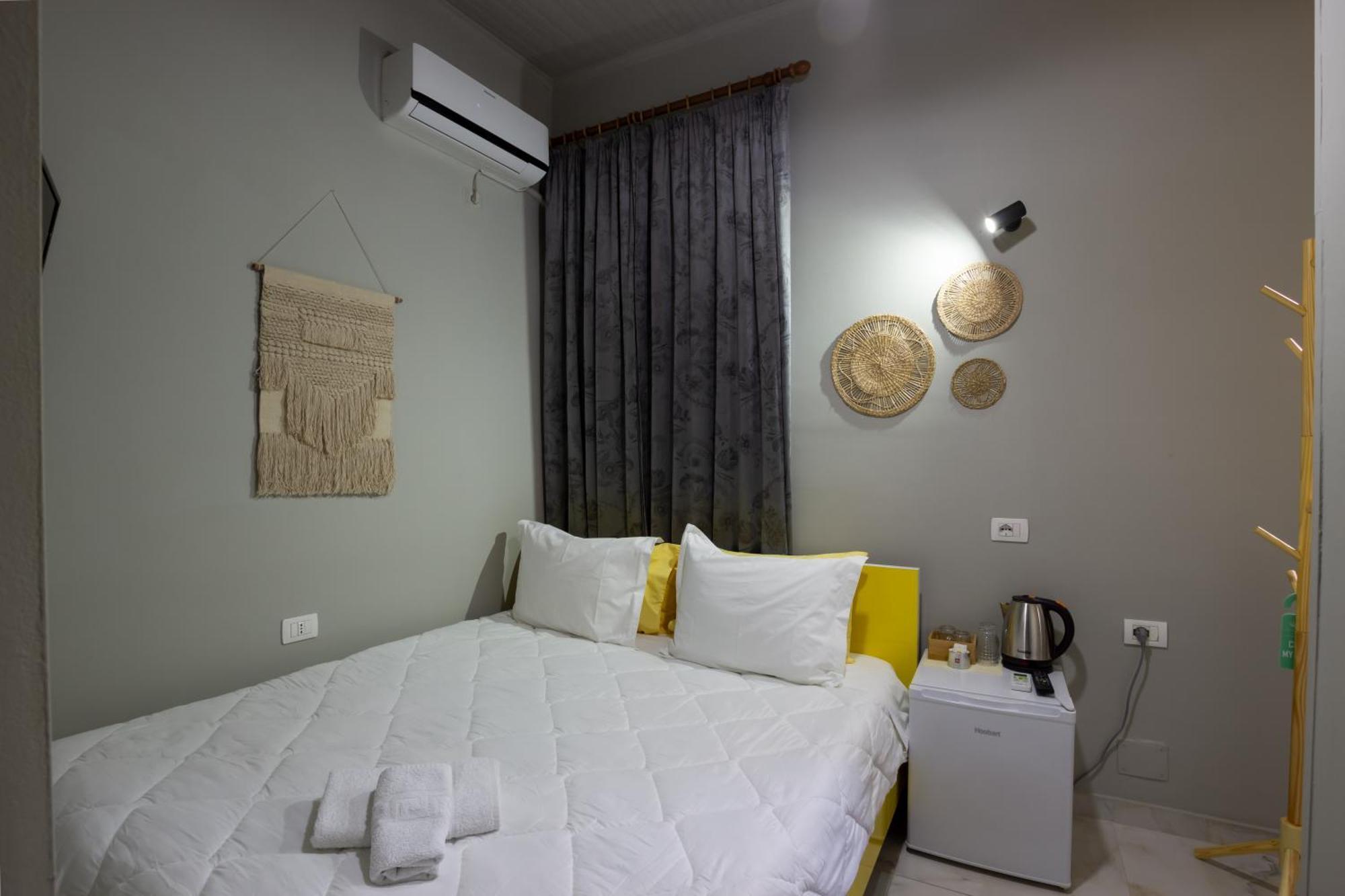 Jonian Boutique Hotel Saranda Szoba fotó