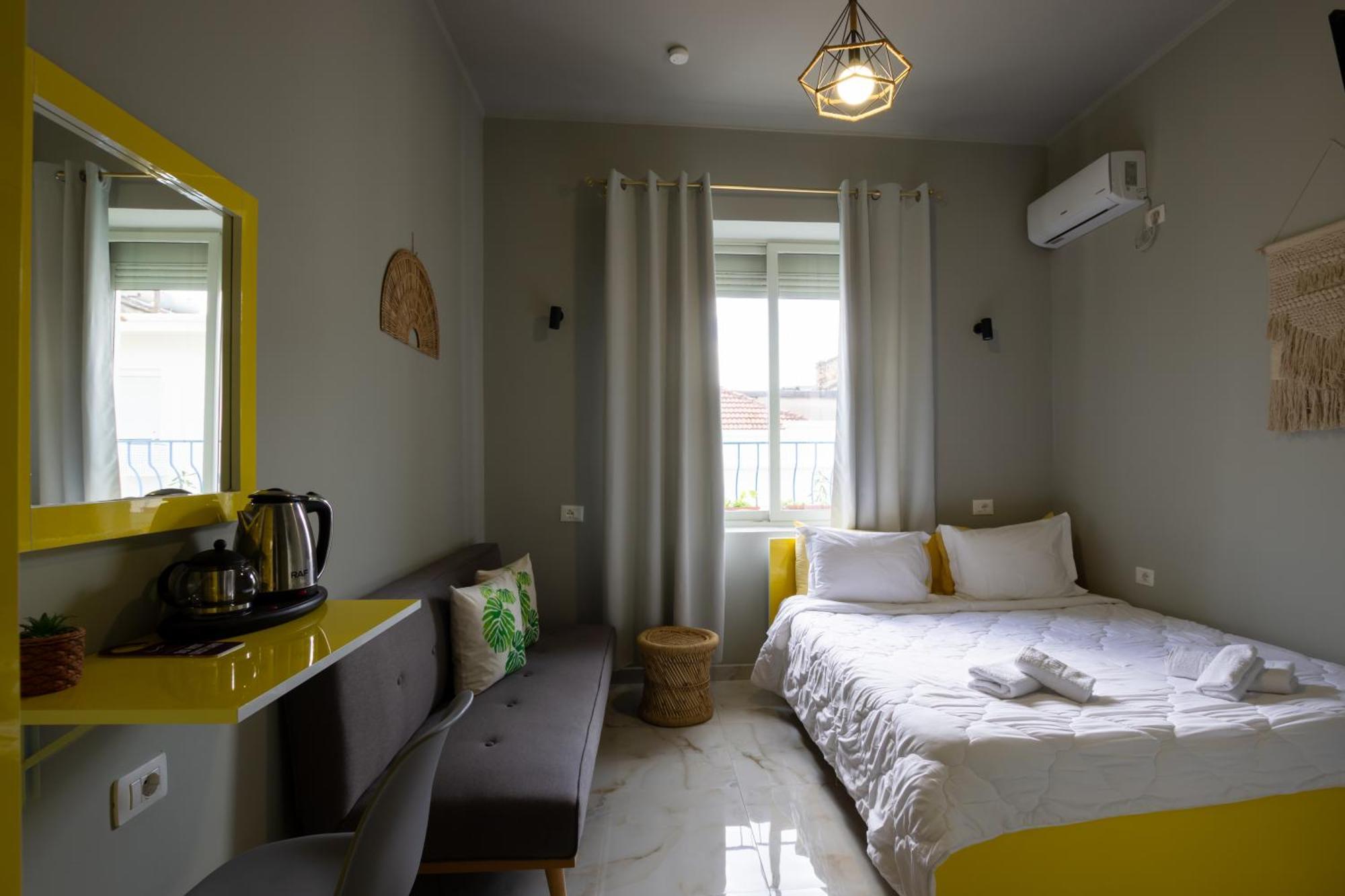 Jonian Boutique Hotel Saranda Kültér fotó