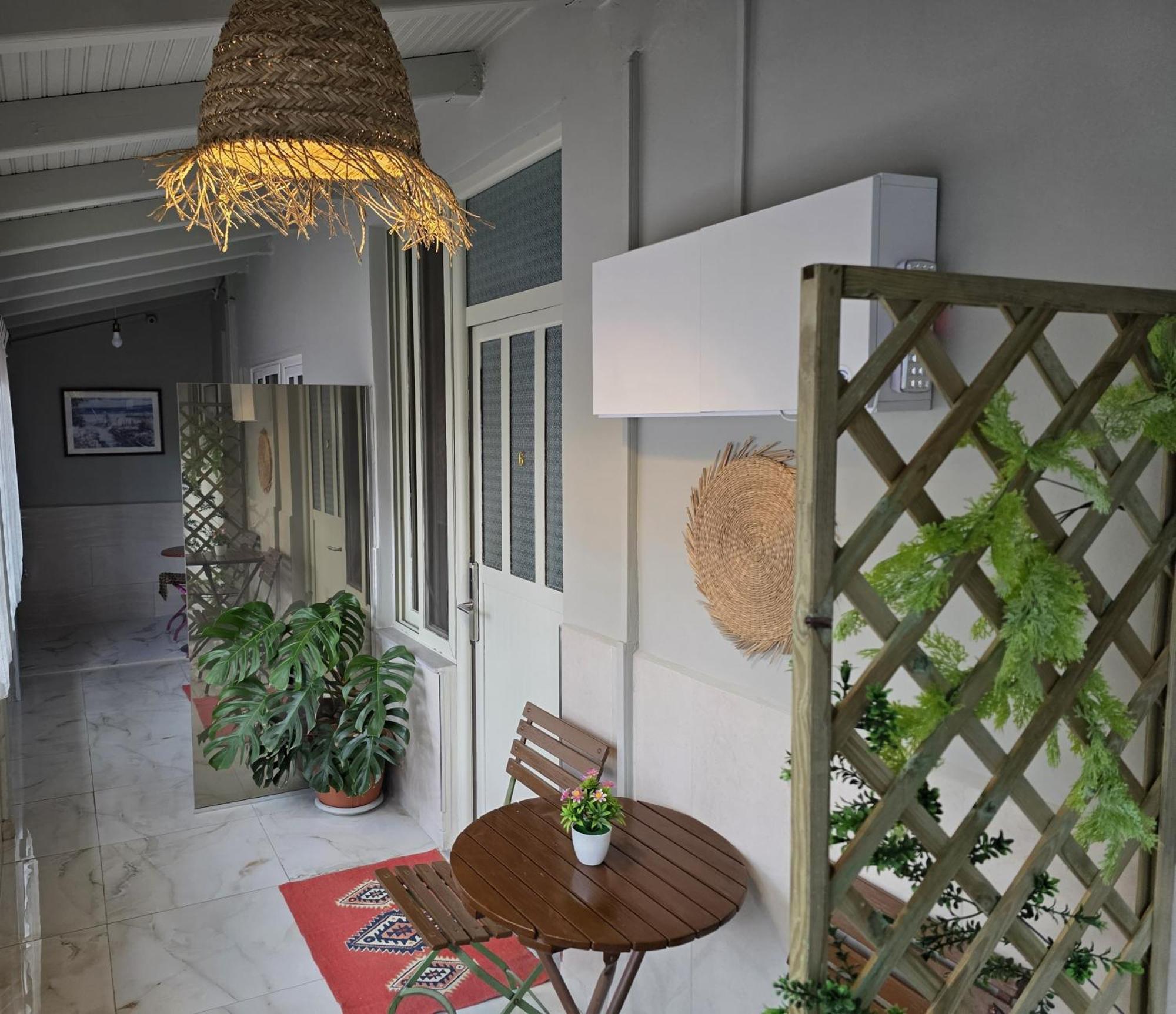 Jonian Boutique Hotel Saranda Kültér fotó
