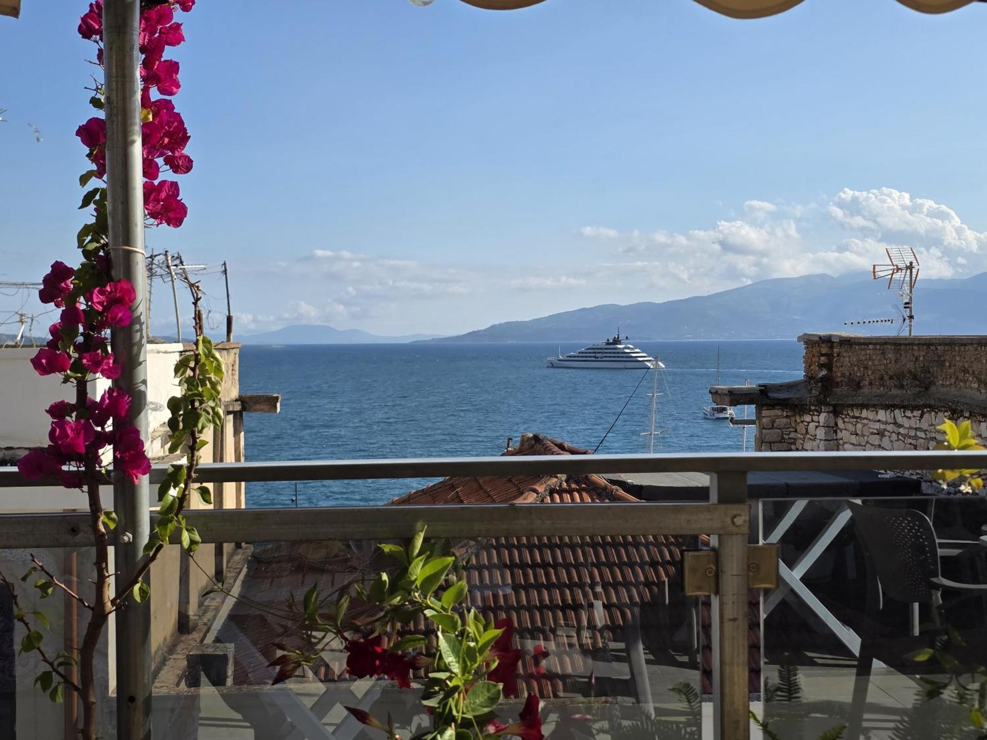Jonian Boutique Hotel Saranda Kültér fotó